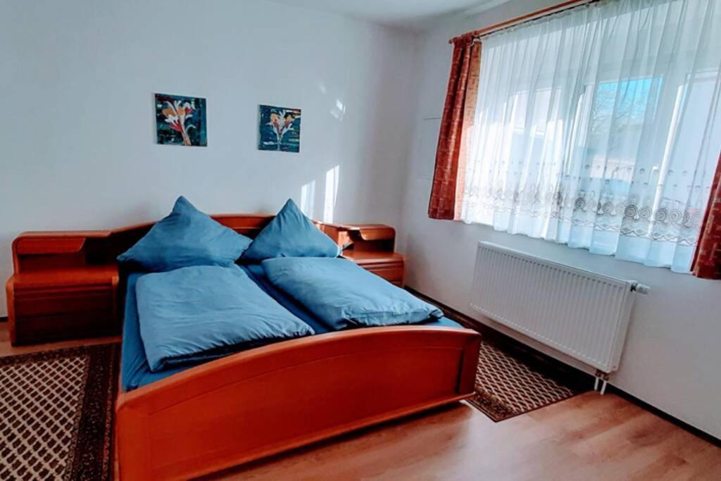 Rosen Und Rosse Apartment Zweibruecken Exterior photo