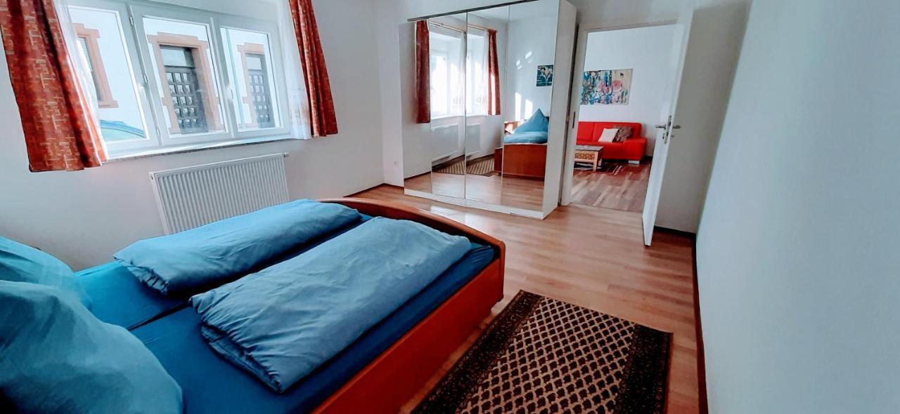 Rosen Und Rosse Apartment Zweibruecken Exterior photo